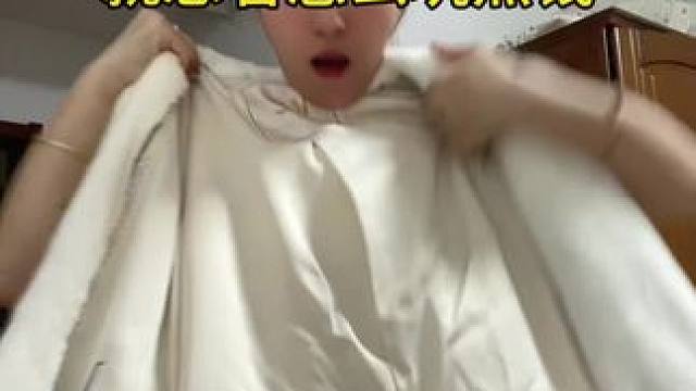 #日常唠嗑  让我换内衬的人 居心叵测啊 你说说就貂皮内衬这一点染色有必要大动干戈吗？等你们给我拆换