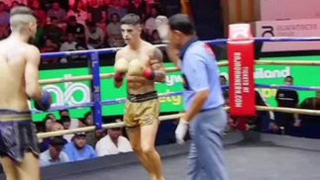 精彩刺激的泰拳格斗#拳击与格斗 #格斗 #泰拳