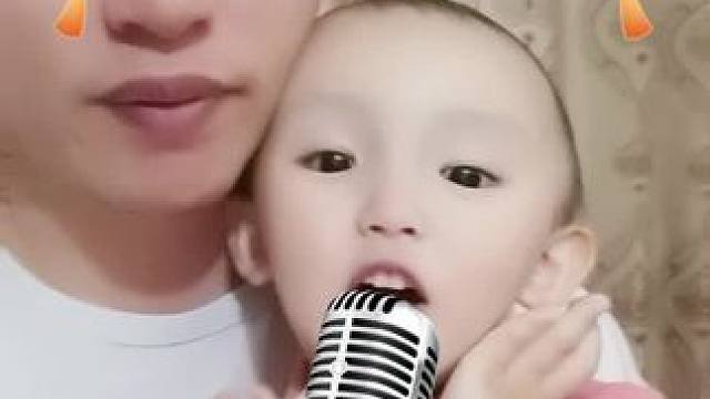 @伊利婴幼儿奶粉 #金领冠给宝宝的第一支MV #全民任务 #小孩子的天真 
#被迫营业的宝宝上线了 