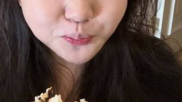 黑巧毛巾卷！评论区抽一个老婆送#毛巾卷 #黑巧 #全麦