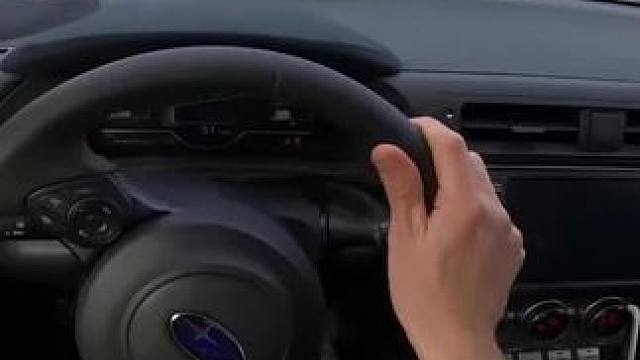 GR86和BRZ赛道漂移对比，你更喜欢哪个？ #gr86 #斯巴鲁brz #漂移 #赛道