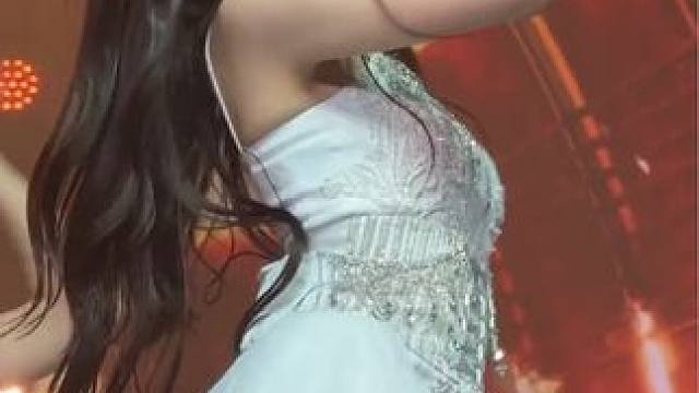 240217.张元英世巡吉隆坡场"Royal"美貌美拍 #演唱会 #IVE #张元英