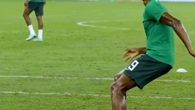 这个停球好帅啊！！！ #足球