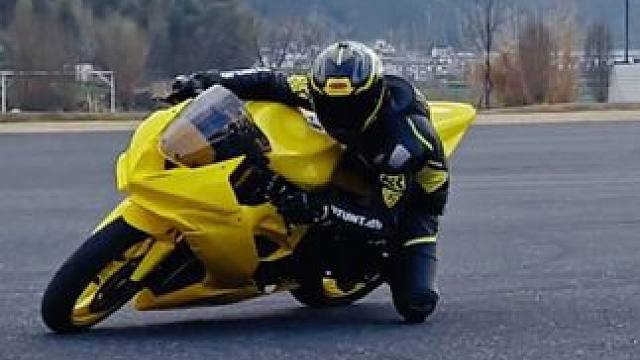 练车的季节回来啦！出来溜车#千岛湖 #悟驭者 #压弯