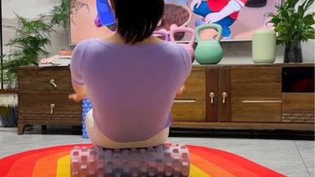 当你坚持滚背了，你会发现越来越喜欢上这个运动了#滚背 #背部放松 #背部按摩