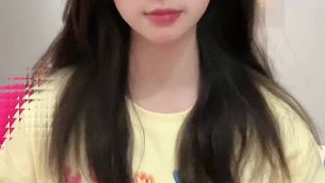 #蒲怡欣 #甜妹 #自然卷 像一个小面包