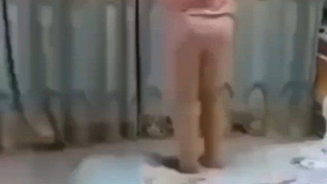 室内玩荡秋天 ，万万没想到