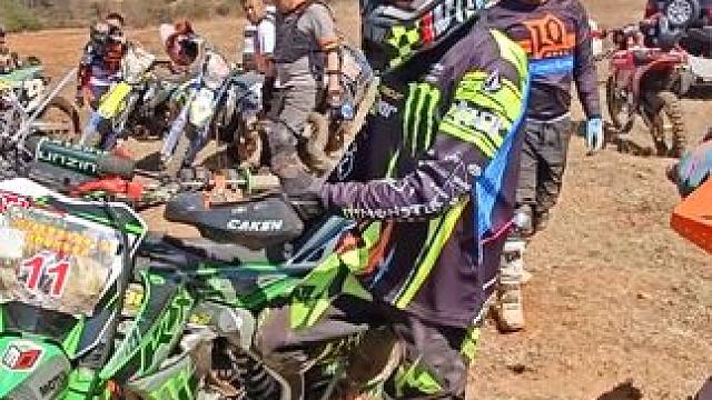 #越野有风险玩车需谨慎 #越野摩托车爱好者 #爱越野爱生活 #越野 #禄劝 参加苗族兄弟组织的交流会