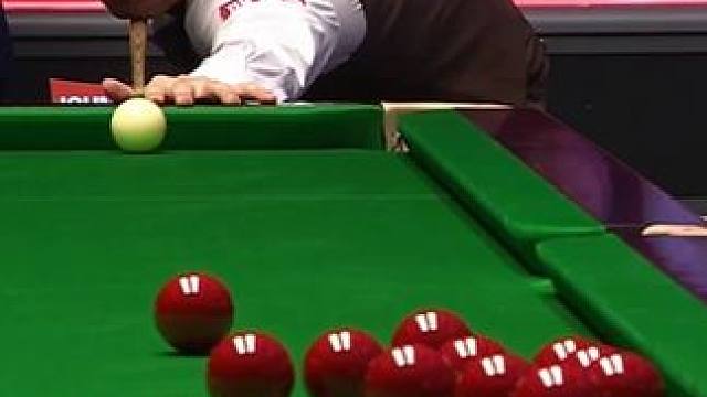 在线教学，丁俊晖完不成的斯诺克，巫师一杆轻松搞定！