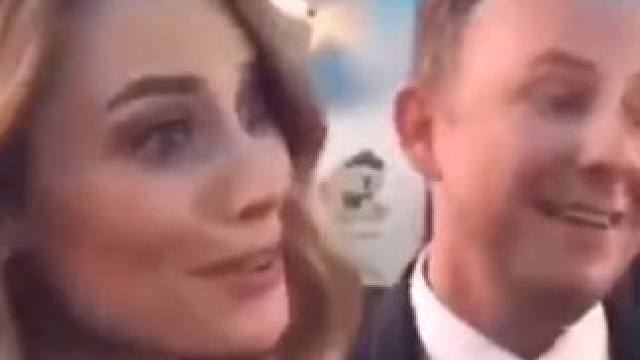 哇啊啊，好可爱的小猫咪呀~~