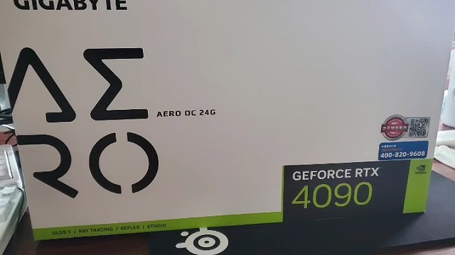 用它给大家直播，马上回来啦。