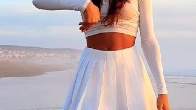 #适合零基础的舞蹈 #美女舞蹈 #跳舞 #户外跳舞 #一起跳舞 In the BEIHAI