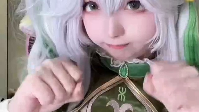 可爱萝莉拜年啦