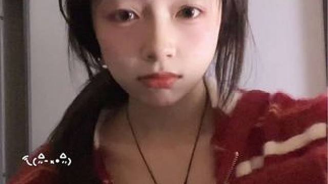 火花断了的更要跳是吧我的朋友们#甜甜的手势舞 #甜妹 #扭一扭