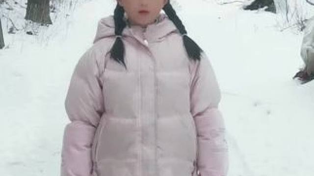 《雪》尽道丰年瑞，丰年是若何#一场大雪美如画 #你的城市下雪了吗 #年后的第一场雪 #诗词 #冬天该