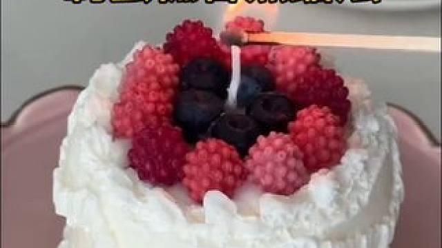 沉浸式手工制作vlog｜精致女人DIY自制蛋糕香薰蜡烛vlog～✨☺️️ 
#亲手制作 #手工diy