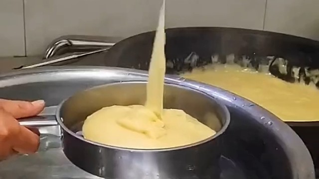 搅团鱼鱼，很好吃的