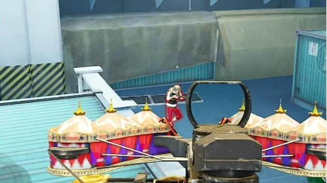 国际服对决牢大！十字弩瞬弩爆头！ #PUBG手游 #和平精英国际服