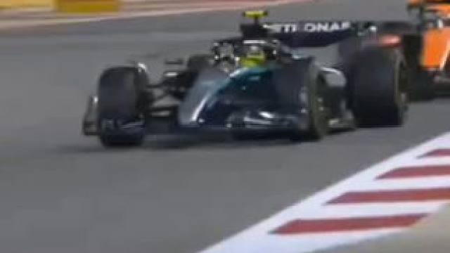 “火星四溅”#f1 #方程式赛车 #汉密尔顿 #赛道 #贴地飞行