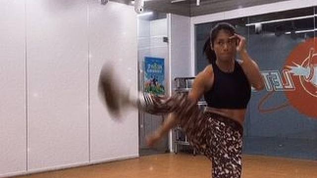 今天是豹纹女孩哈哈哈哈#节后甩肉大作战  #健身女孩复工了 #热辣滚烫 #拳击女孩#燃脂搏击