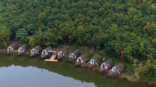 九峰山景区 #养在九峰山 、旅行是治愈坏心情的良药，音乐也是，来世间一趟，一定要努力看看更多的风景。