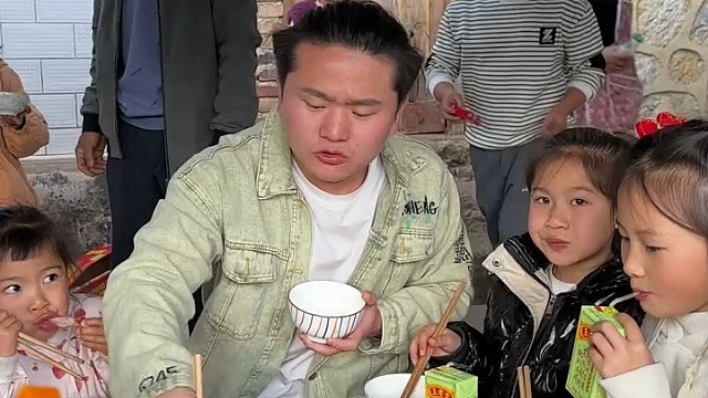 这就是我吃席喜欢坐小孩桌的原因