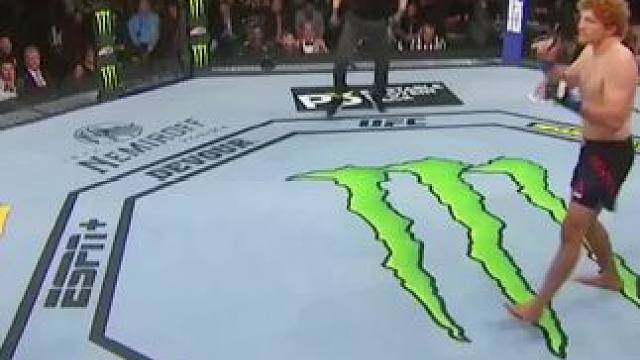 如果给你一百万敢不敢上去单挑啊？#ufc #综合格斗 #格斗