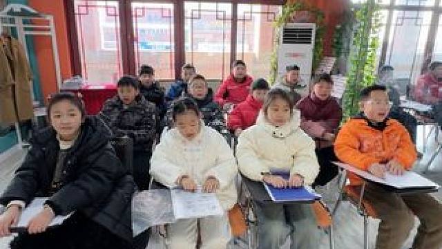 #新学期新鼓励 #演讲口才 #演讲的魅力 
周六周日的选择很多，有选择睡懒觉的，有选择看电视的…
当