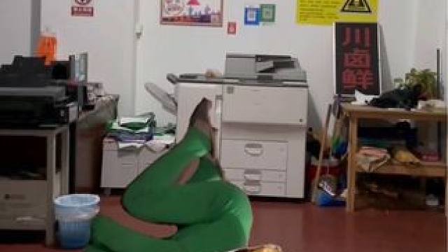 你瞅啥？想吃核弹？#泰拉瑞亚 #泰拉瑞亚门酱#泰拉瑞亚手游#泰拉瑞亚冒险日记