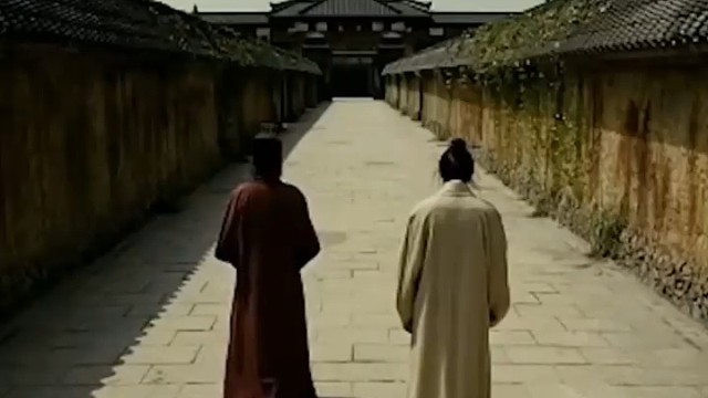 兵仙韩信（中）