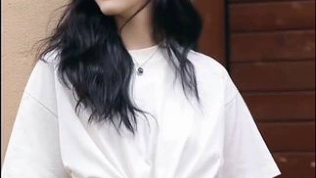 #dou上热门 #章若楠 #治愈系笑容 #清纯甜美