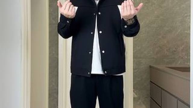 胖子不穿一次撞色夹克，你都不知道自己有多帅气，去开飞机这样穿，空姐全都迷恋你 #微胖穿搭   #简约