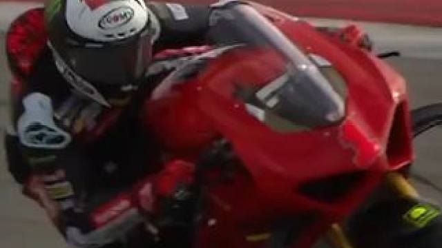 你上你也行！ #压弯#motogp #赛道 #比赛现场 #摩托车