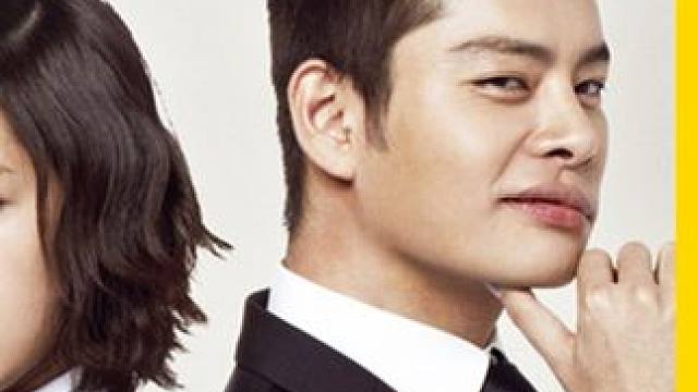 小伙帮人追女友，结果发现目标居然是自己前女友，爆笑喜剧片 小伙帮人追女友，结果发现目标居然是自己前女