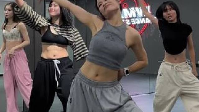 #展兄编舞 好久不跳爵士❤️#创作灵感 #爵士基本功 #jazz基础 #舞魅娘北海校区 