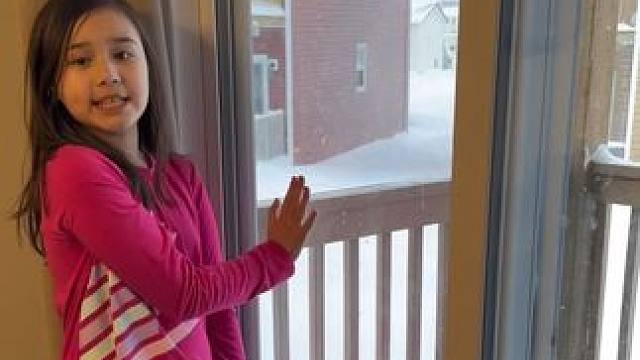 考考女儿的中文理解能力！希望女儿英文中文都可以成为他的母语#混血 #学习中文的日常 #加拿大生活 #