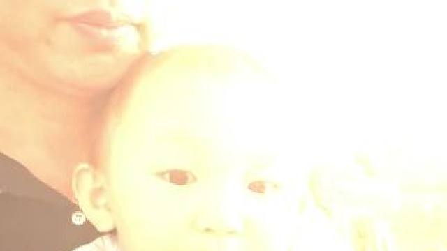 @小米公司 #元宵节拍下此刻最重要的人 #看着你一天天长大 #小孩子的天真 #萌娃日常玩耍 #和宝宝