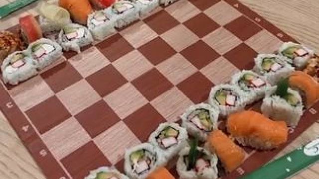 边下边吃的国际象棋♟