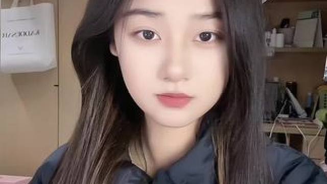 #一起跳甜妹手势舞 #多巴胺蜜桃妆也太元气了 #手势舞 #peng一下击中你 #这个bgm好甜呀 快