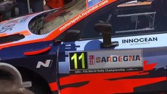 飞沙走石 狂野拉力，轮胎和沙石的亲密接触，诠释着内燃机的完美魅力