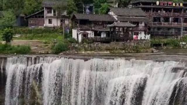 太震撼了，四川深山意外拍到的