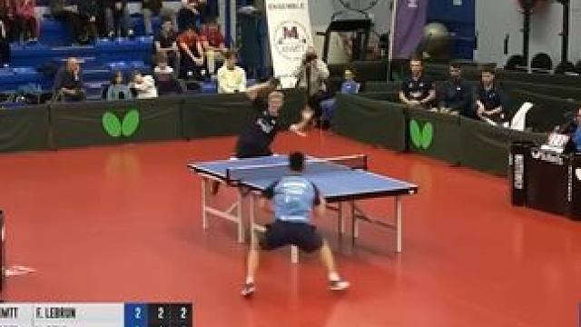 精彩的横直大战！直板是现役世界第一直板！#乒乓球 #比赛现场 #体育的魅力