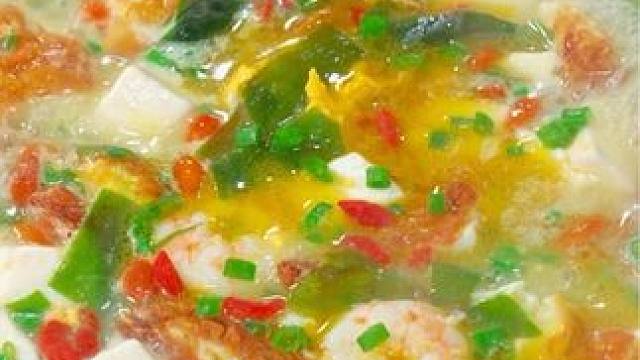 开学了，给孩子做一道裙带菜鸡蛋汤，汤鲜味美，营养丰富#裙带菜