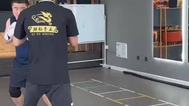 #拳击 #日常训练 #打拳 #打靶训练 #练起来