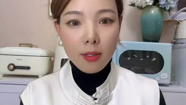 如果我的孩子笨该打请让我来 我可以理解你是为了我的孩子好 但是我不能接受别人动我的孩子 ！谁动我的孩