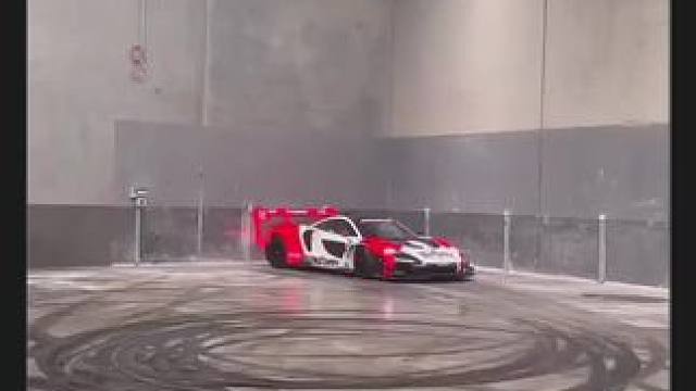 原地漂移#漂移 #视觉冲击 #顶级超跑