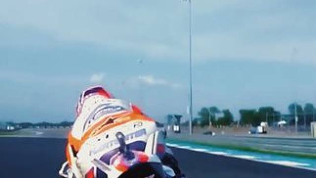 第一视角声浪纯享版 #声浪 #motogp #比赛现场 #压弯 #赛道