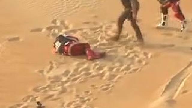 2024W2RC第二站，阿布扎比沙漠挑战赛SS2摩托车组精华。这个赛段依旧充满戏剧性，SS1刚刚拿下