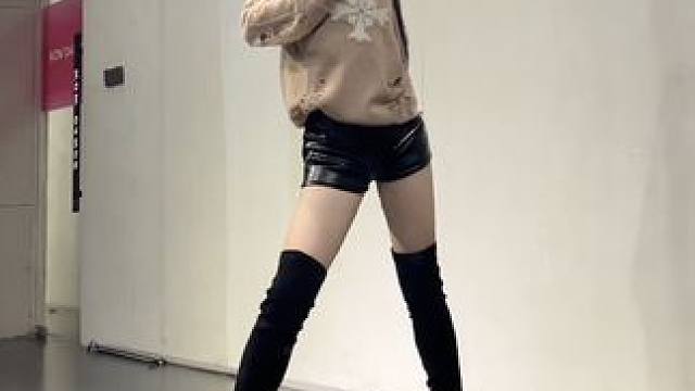 只看不赞是小坏蛋#river #nanan编舞 #基础爵士