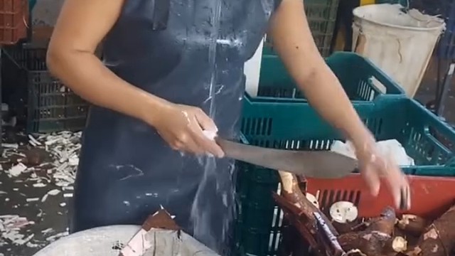 怎么做到不砍到手的[捂脸]